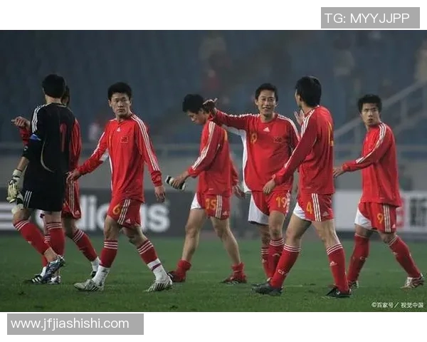 成都足球队在挑战赛中的精彩表现与力量分析 成都足球队在挑战赛中的精彩表现与力量分析