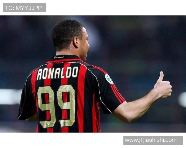 足球明星背后的故事与大号球衣号码的传奇意义探讨 足球明星背后的故事与大号球衣号码的传奇意义探讨