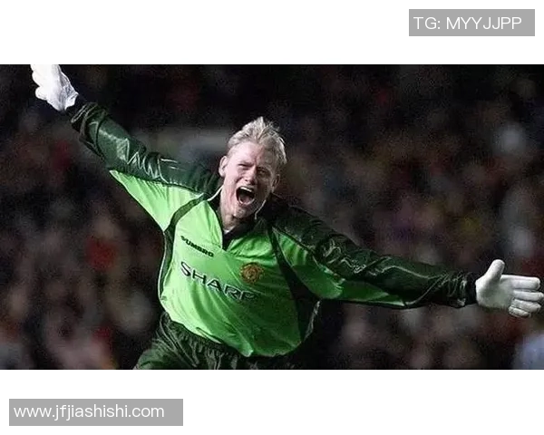 门神足球明星球员的传奇故事与辉煌成就揭秘 门神足球明星球员的传奇故事与辉煌成就揭秘